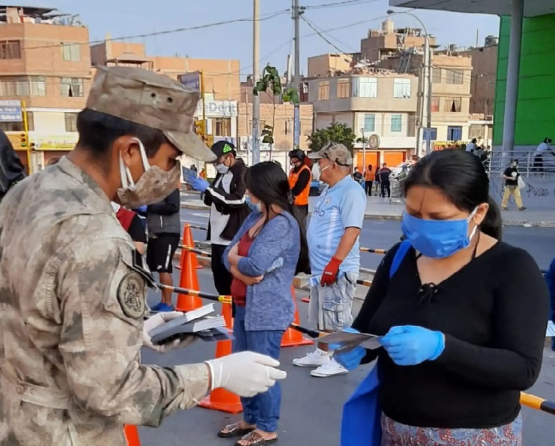 Marina de Guerra del Perú participó en dos operativos conjuntos en el Callao y Magdalena.
