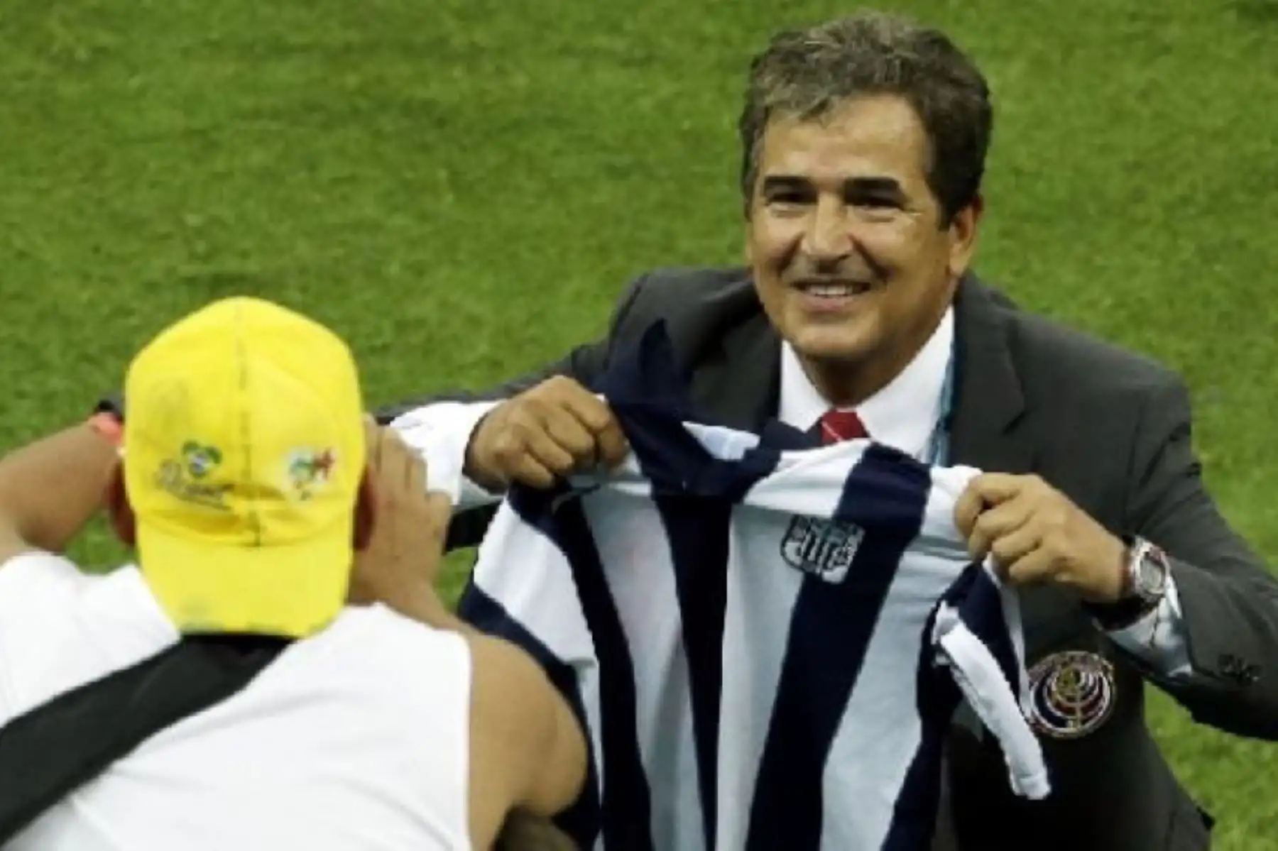 La prensa del país informó que el técnico colombiano firmó por dos años. ANDINA/Difusión