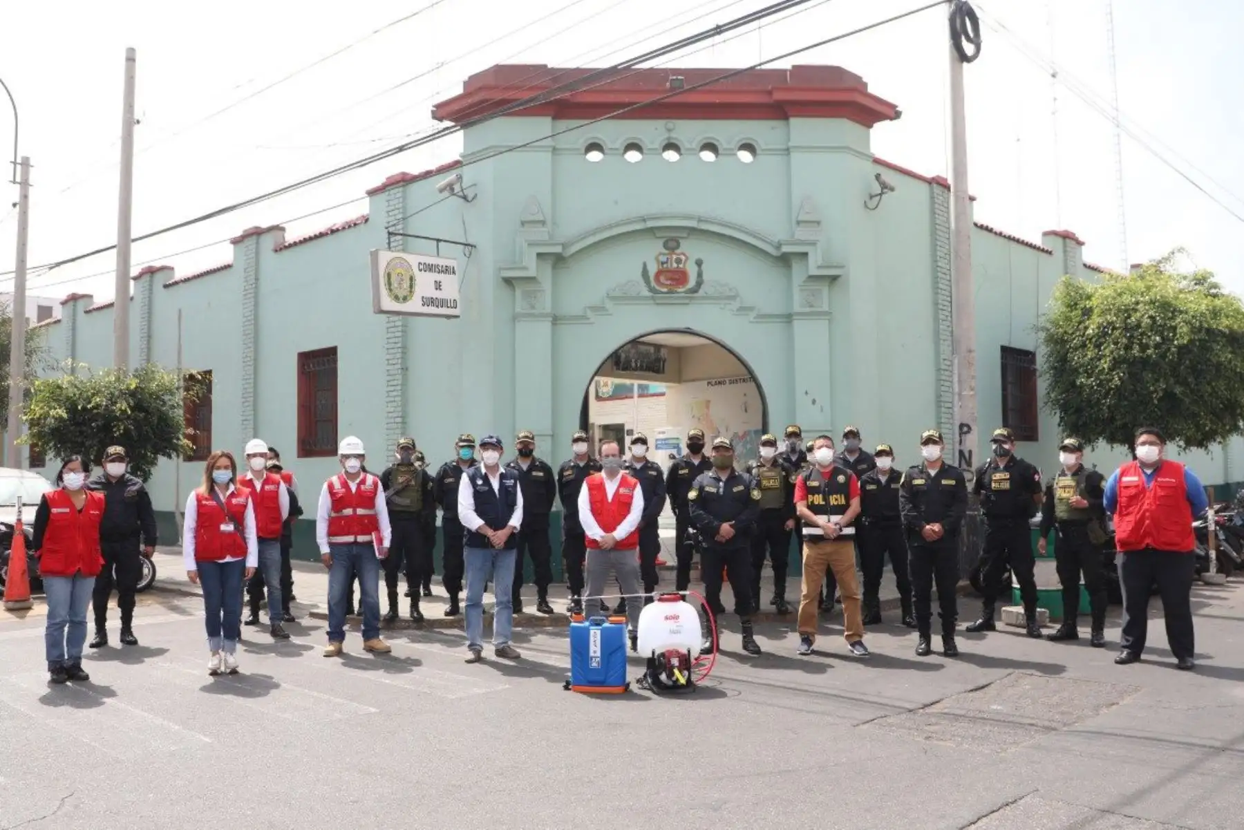 Ministerio de la Producción supervisa Mercado Modelo n.° 1 de Lima como parte de la estrategia multisectorial "Te Cuido Perú ".
Foto: Produce