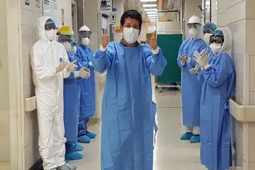 Pacientes vencen al covid 19 en el Hospital Negreiros Foto: Difusión