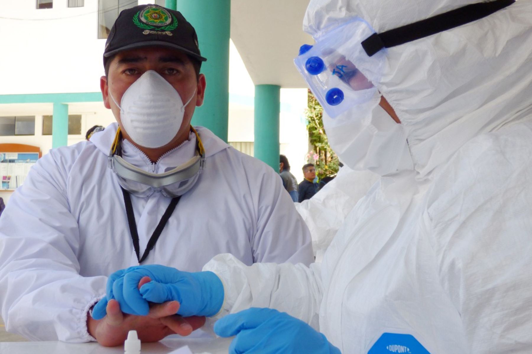 La Diresa y EsSalud aplicarán pruebas de descarte de covid-19 al personal de serenazgo de la municipalidad provincial de Cajamarca. Foto: ANDINA/Difusión