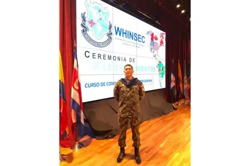 Mayor del ejército peruano, José Maguiña fue ejemplo de rendimiento y dedicación en curso internacional organizado por el Ejército de los Estados Unidos. ANDINA/Difusión