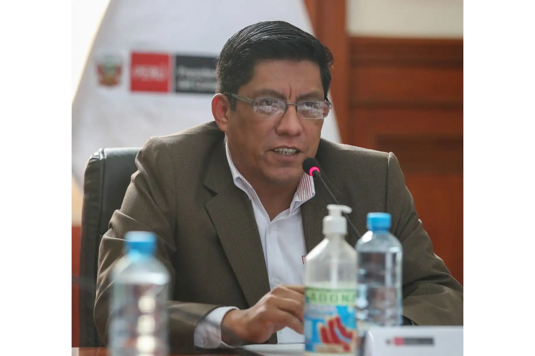 El premier  Vicente Zeballos se presenta en sesión virtual ante la Comisión de Descentralización del  Congreso del Perú, para informar sobre el trabajo del gobierno nacional con los gobiernos regionales y municipalidades en el marco de la emergencia sanitaria por el covid - 19.
Foto: Difusión