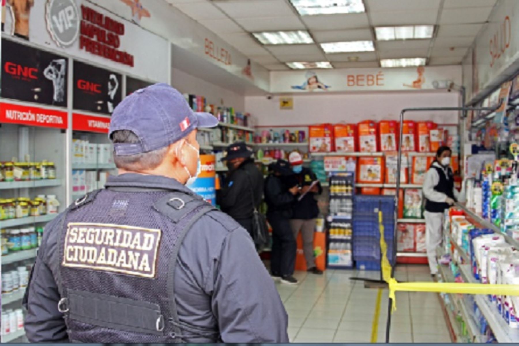 Las autoridades municipales seguirán con los operativos de fiscalización en farmacias y boticas durante el estado de emergencia por la pandemia del nuevo coronavirus.