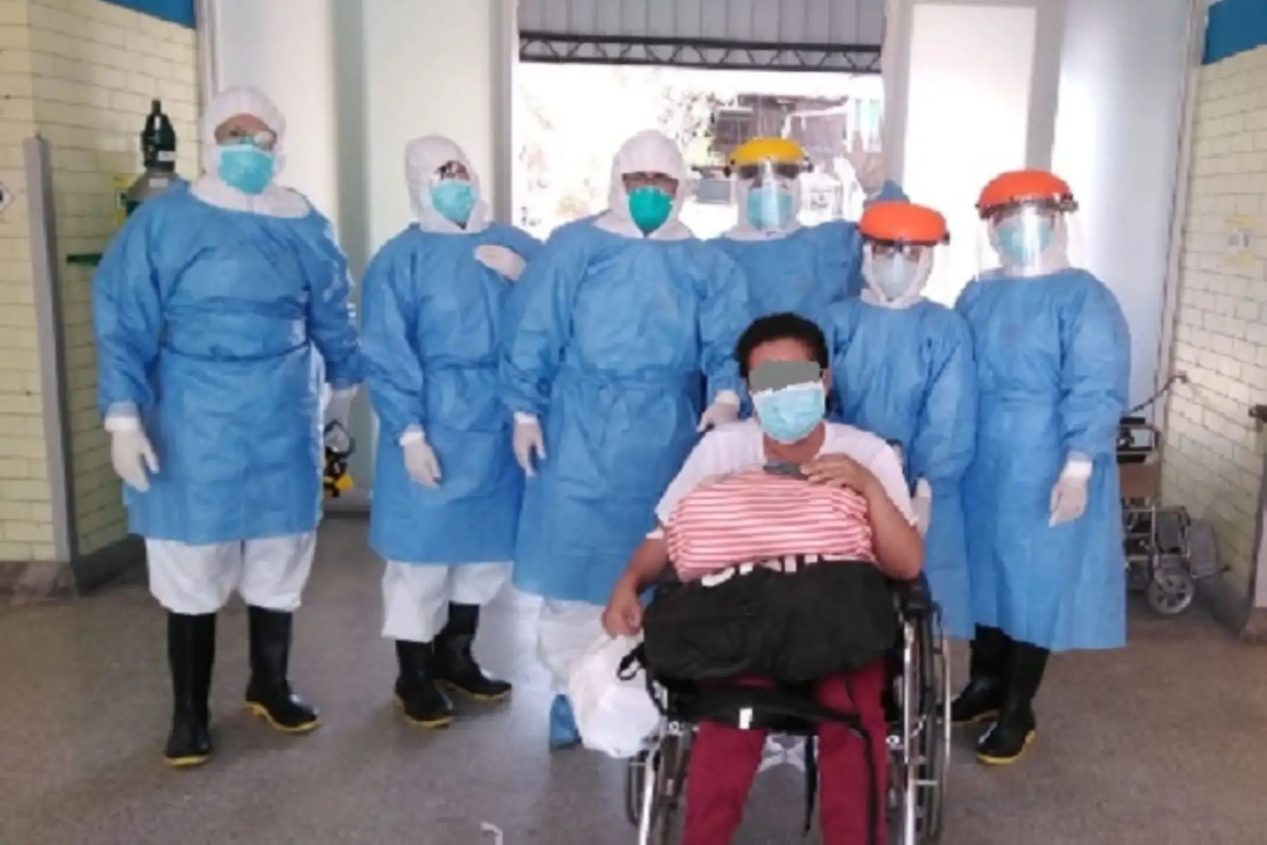 a la fecha, 91 pacientes permanecen hospitalizados en el área covid, recibiendo atención médica especializada.