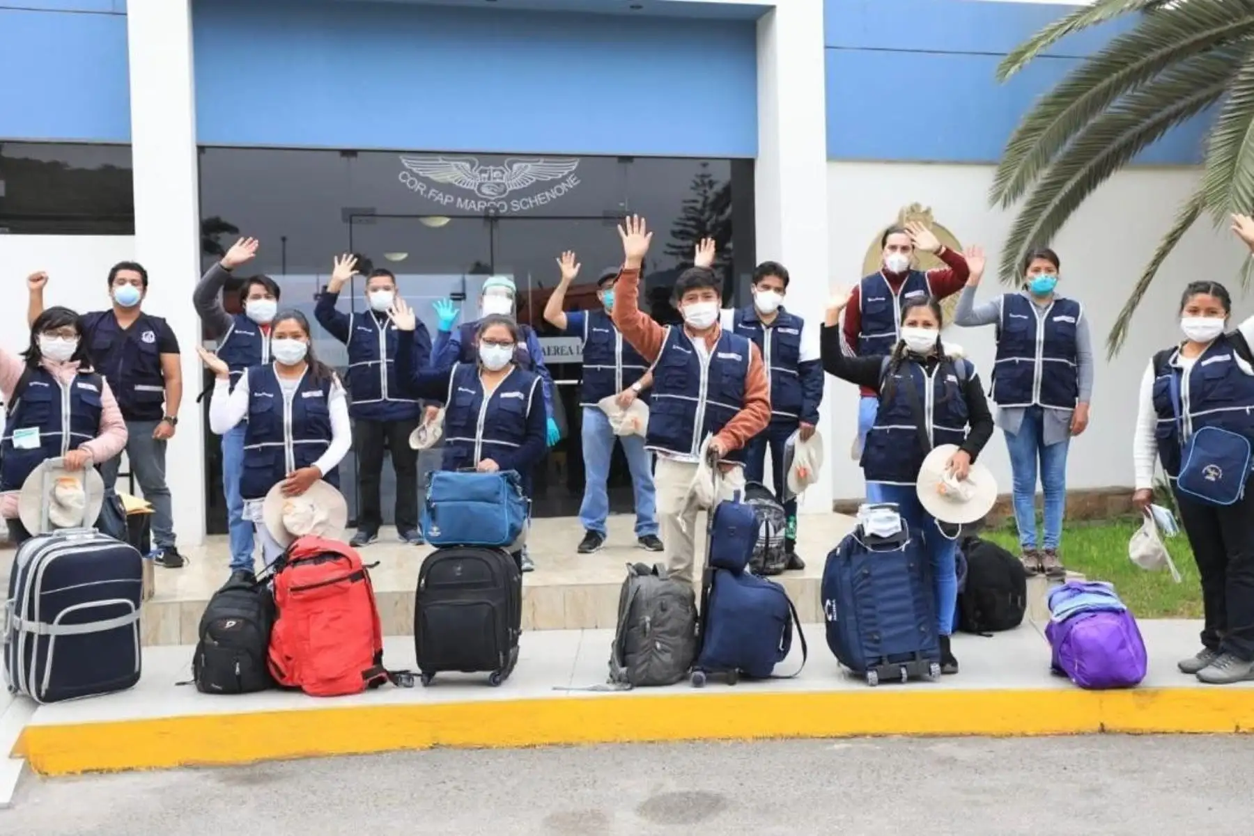 En primer línea, jóvenes profesionales de la Salud aceptan el reto de reforzar la atención a pacientes con covid-19 en Loreto.