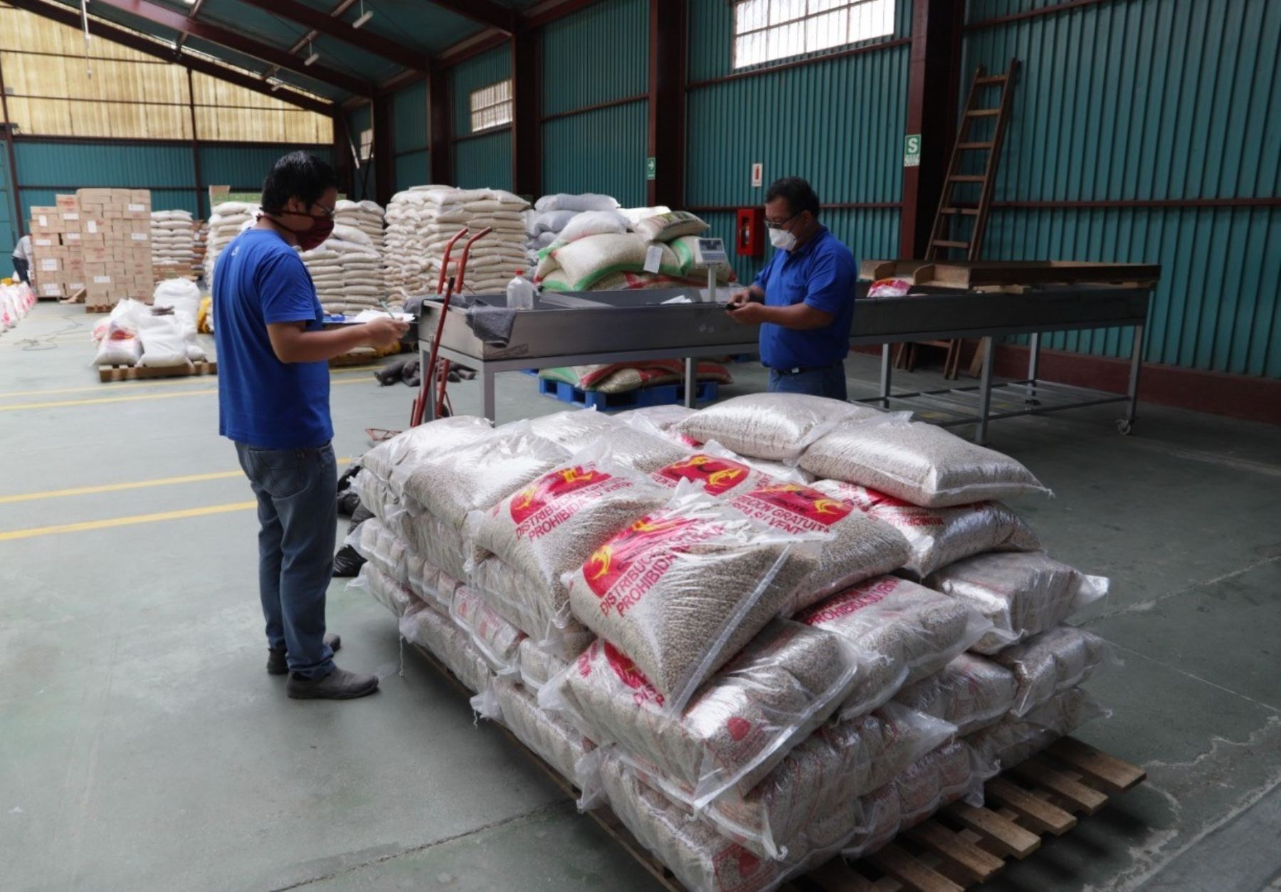 Un total de 137 comedores populares de Chimbote se preparan para reanudar sus labores, informó la Municipalidad Provincial del Santa. ANDINA/Difusión