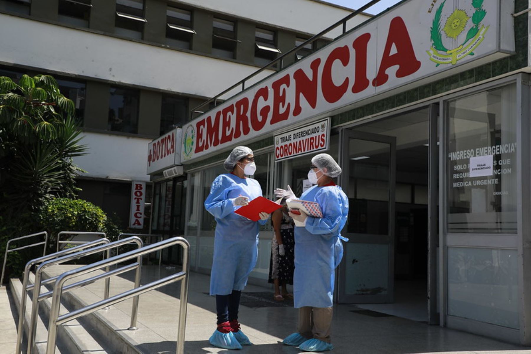 Contraloría emite informe sobre gestión de hospitales asignados a pacientes covid-19