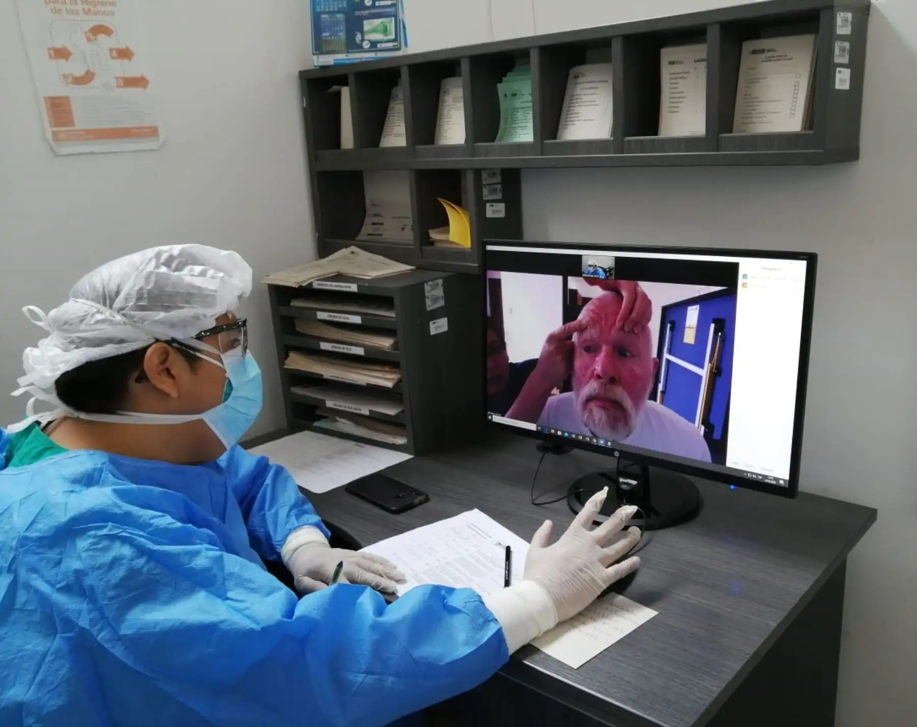 Desde el 3 de abril dicha institución viene implementando con éxito el servicio de teleorientación oftalmológica en beneficio de sus pacientes