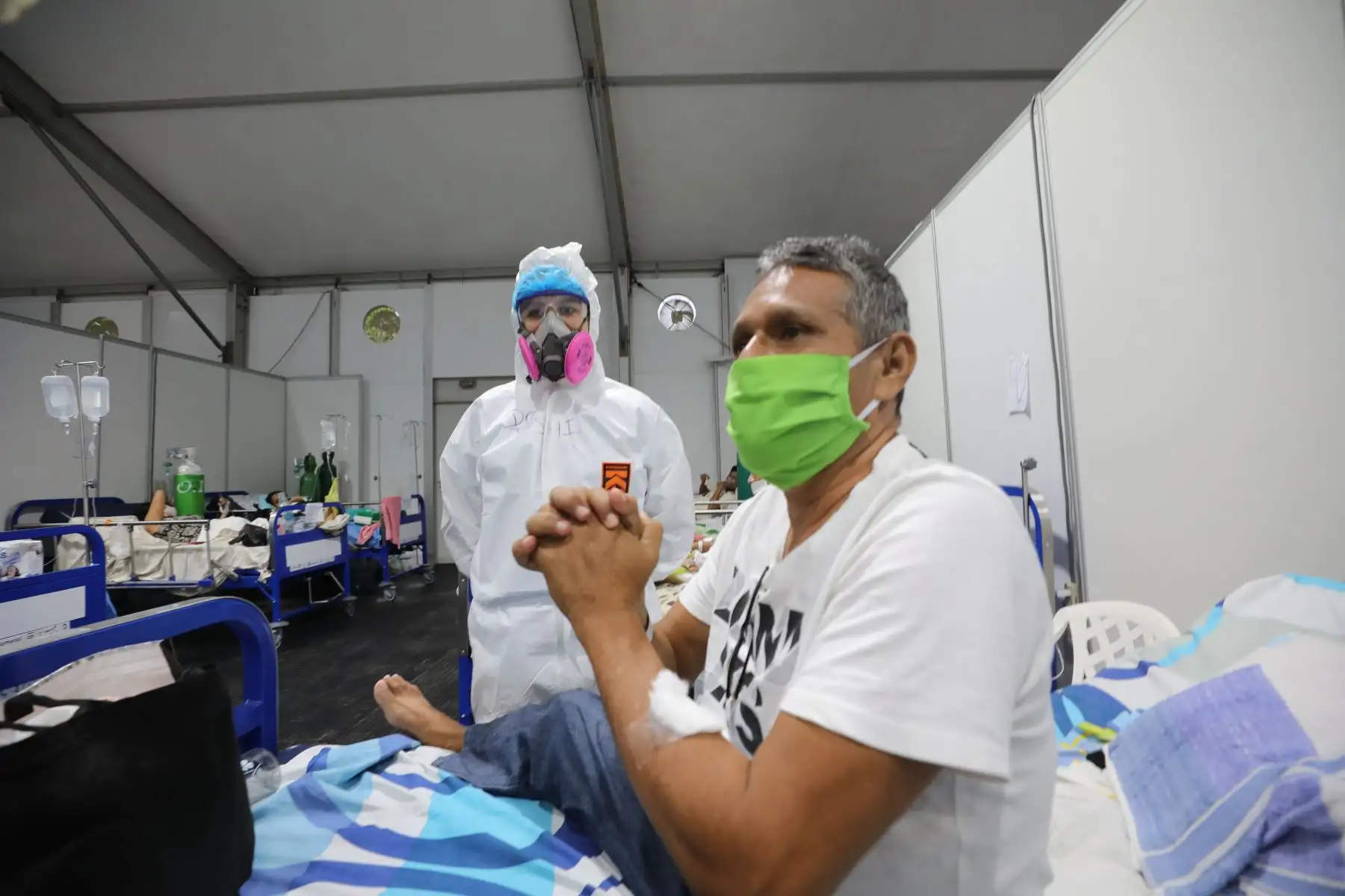 Pacientes son dados de alta en hospital blanco de Iquitos.Foto:ANDINA /Essalud