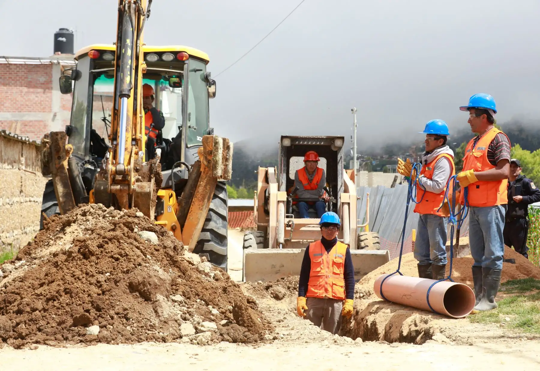 En reunión virtual de la mesa técnica para el desarrollo de Chumbivilcas se evaluó el reinicio de obras de saneamiento en dicha provincia de Cusco.
