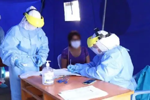 El martes 26 de mayo serán testeados comerciantes del mercado de Talavera y el próximo sábado 30 los del mercado de San Jerónimo, con el apoyo del personal de salud de la DISA Chanka.
