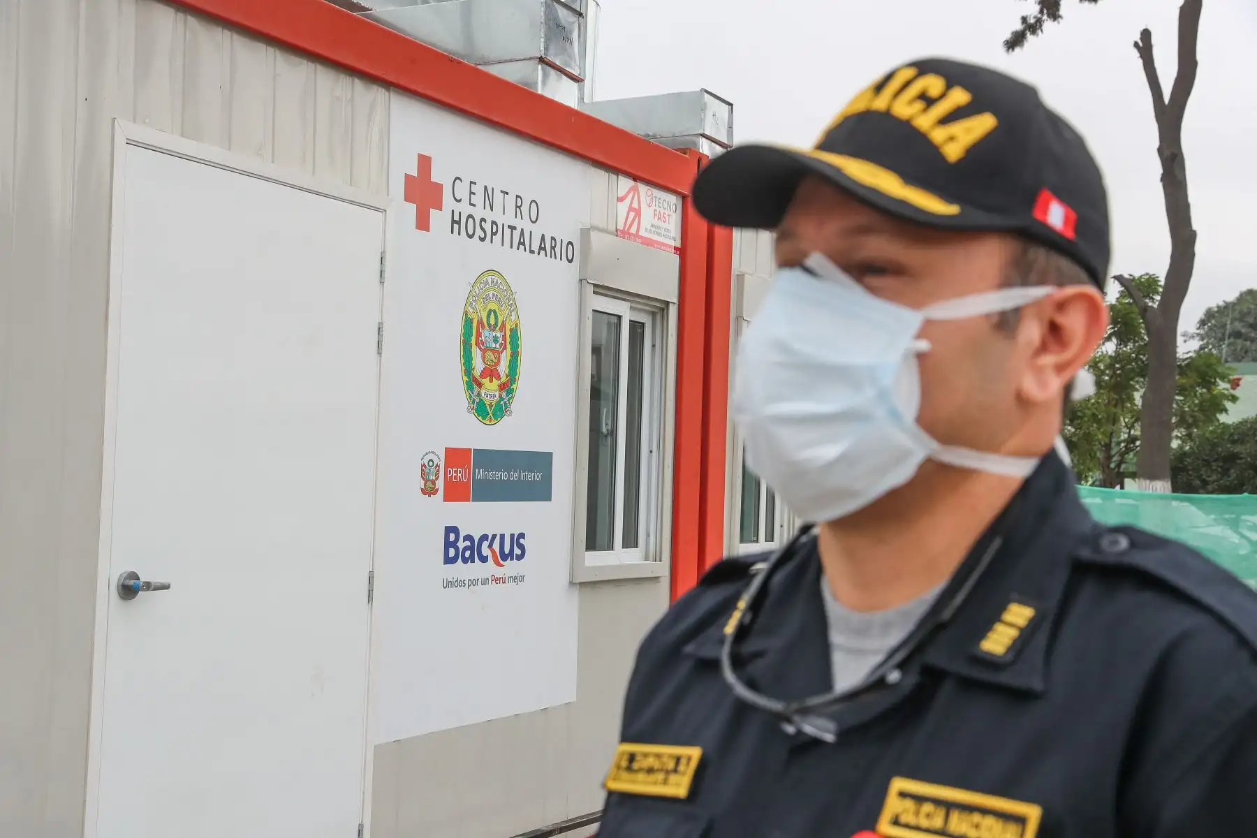 Presidente Martín Vizcarra visita Hospital de Campaña de la PNP, donado por la empresa privada. Foto: ANDINA/Prensa Presidencia