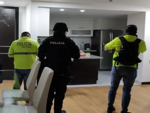 Allanamiento se realizó para recabar indicios por presunto sobreprecio en adquisición de pruebas para covid-19.