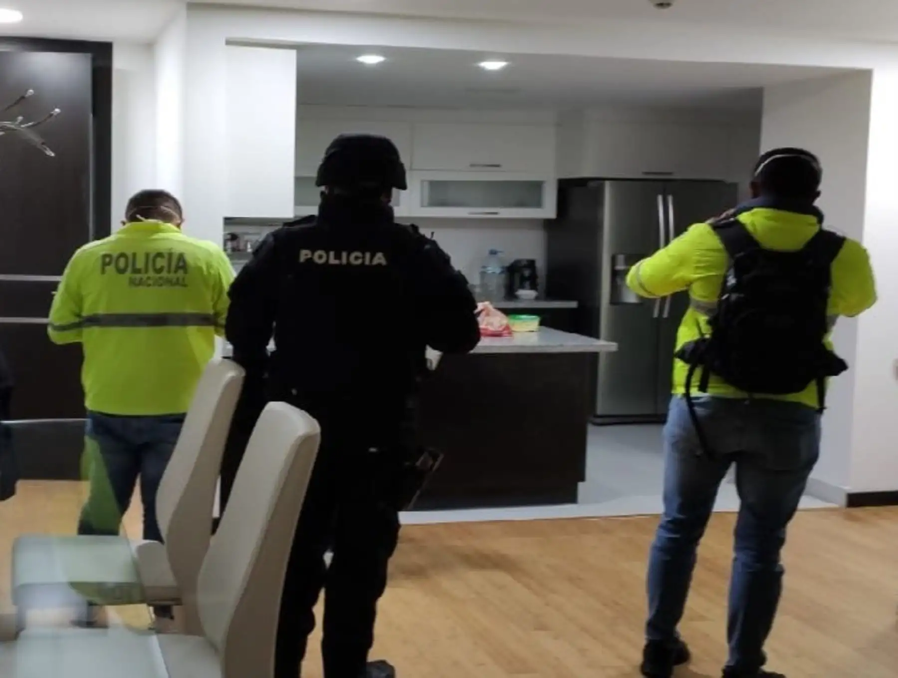 Allanamiento se realizó para recabar indicios por presunto sobreprecio en adquisición de pruebas para covid-19.