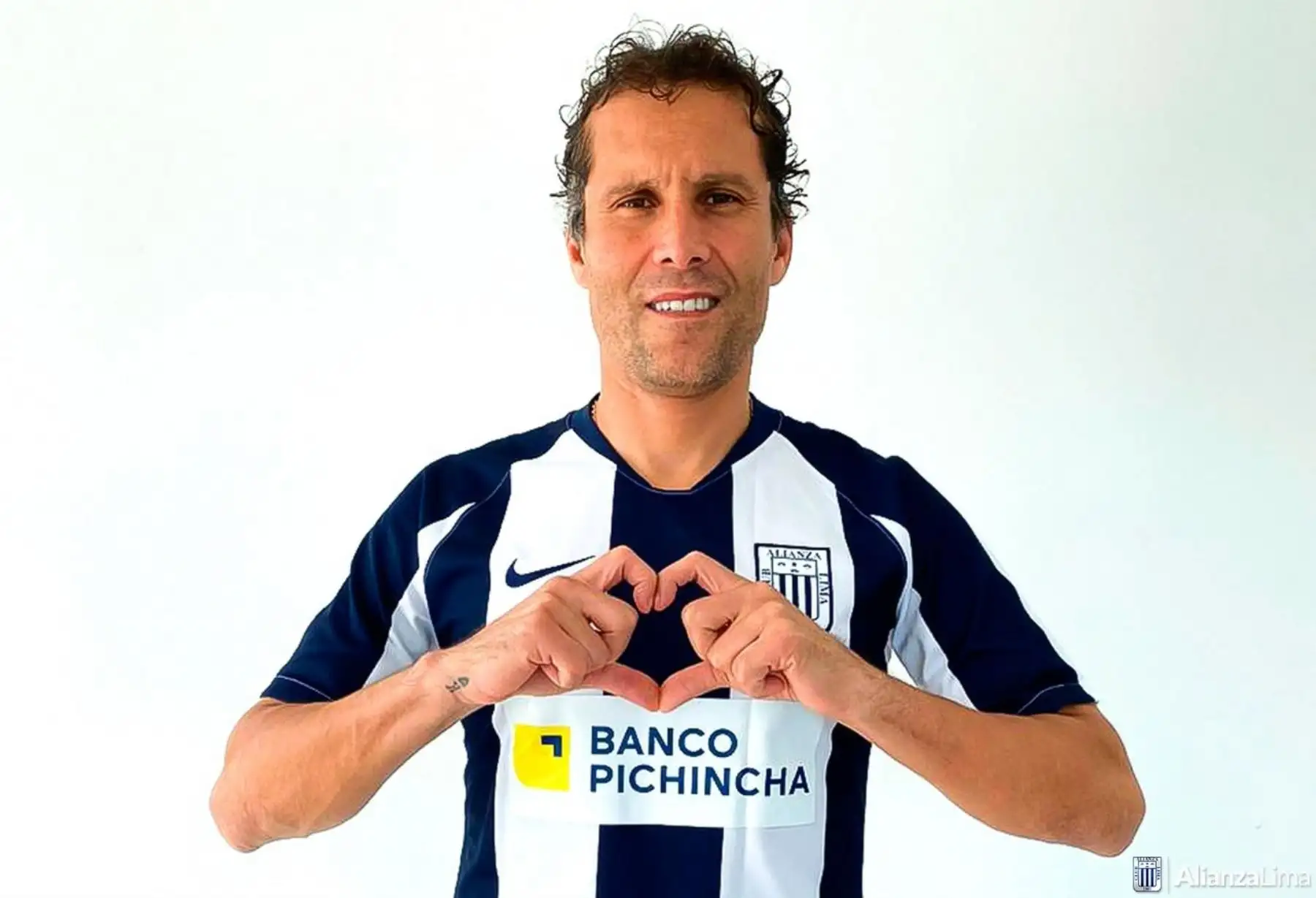 Alianza Lima celebra el Día de la Lenguas Originarias del Perú