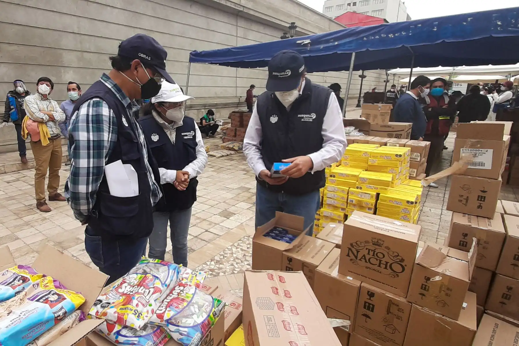 Municipalidad Metropolitana de Lima realiza entrega de kits de aseo personal a trabajadores de limpieza de 26 municipalidades.

Foto: Municipalidad de Lima