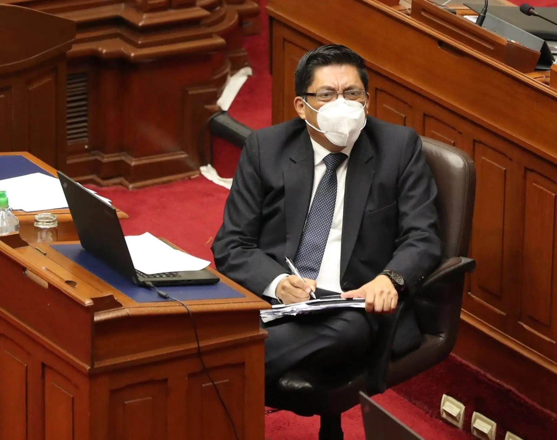 Jefe del Gabinete Ministerial, Vicente Zeballos, participa en sesión virtual del pleno del Congreso.