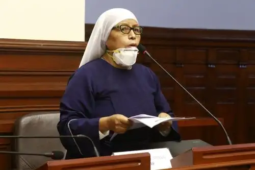 Congresista Teresa Céspedes, vocera de la bancada del Frepap.