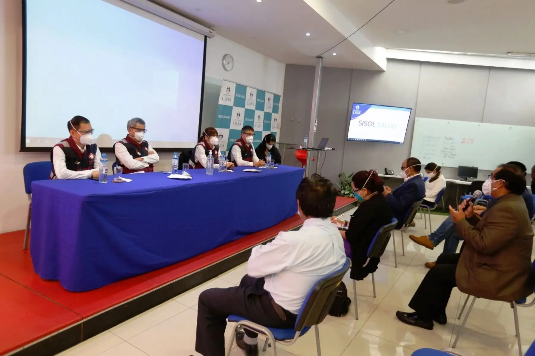 Coronavirus: Sisol Salud y médicos chinos compartieron experiencias. Foto: ANDINA/Difusión