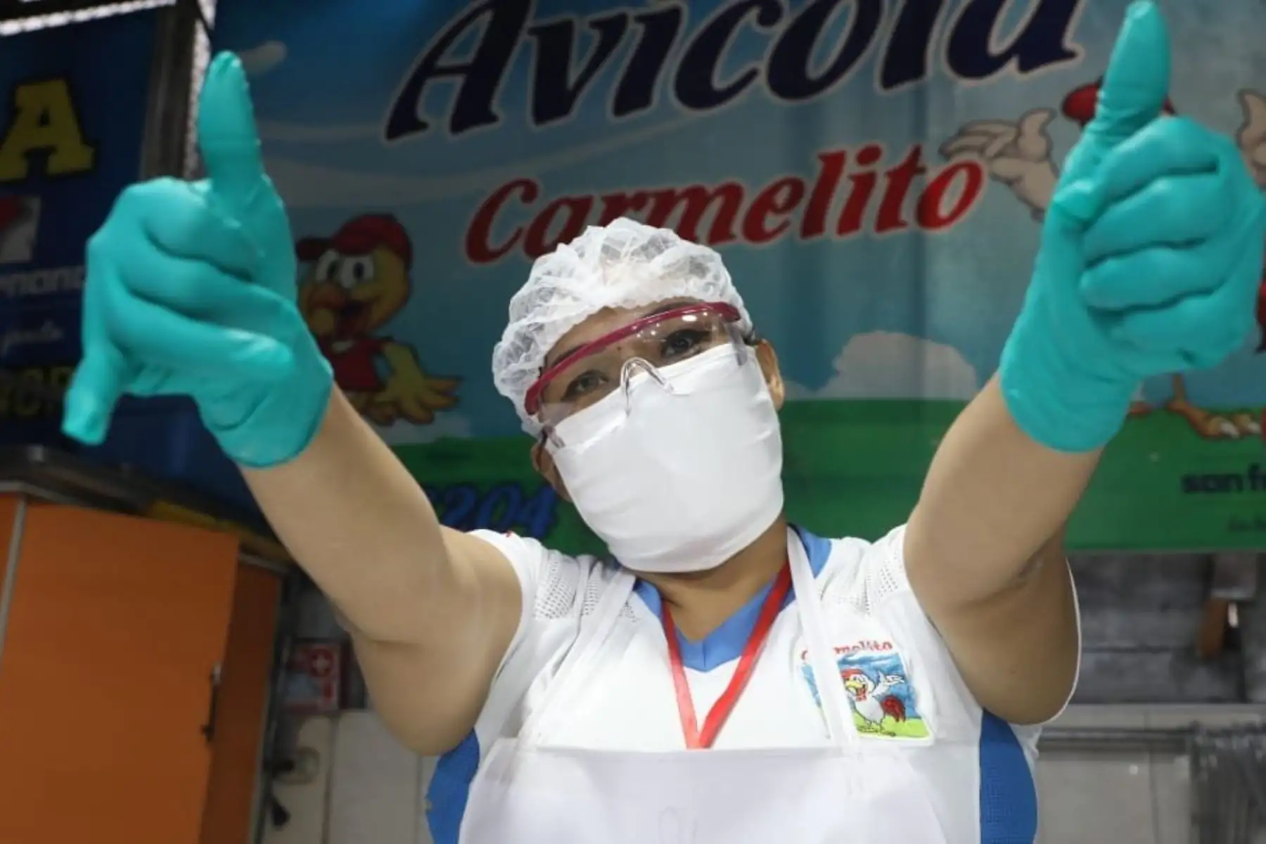 Produce anuncia la reapertura del mercado San Pedro de Unicachi que concentra a más de 100 comerciantes cumpliendo con las disposiciones de orden, limpieza, seguridad y salubridad, para evitar al coronavirus.
Foto:PRODUCE