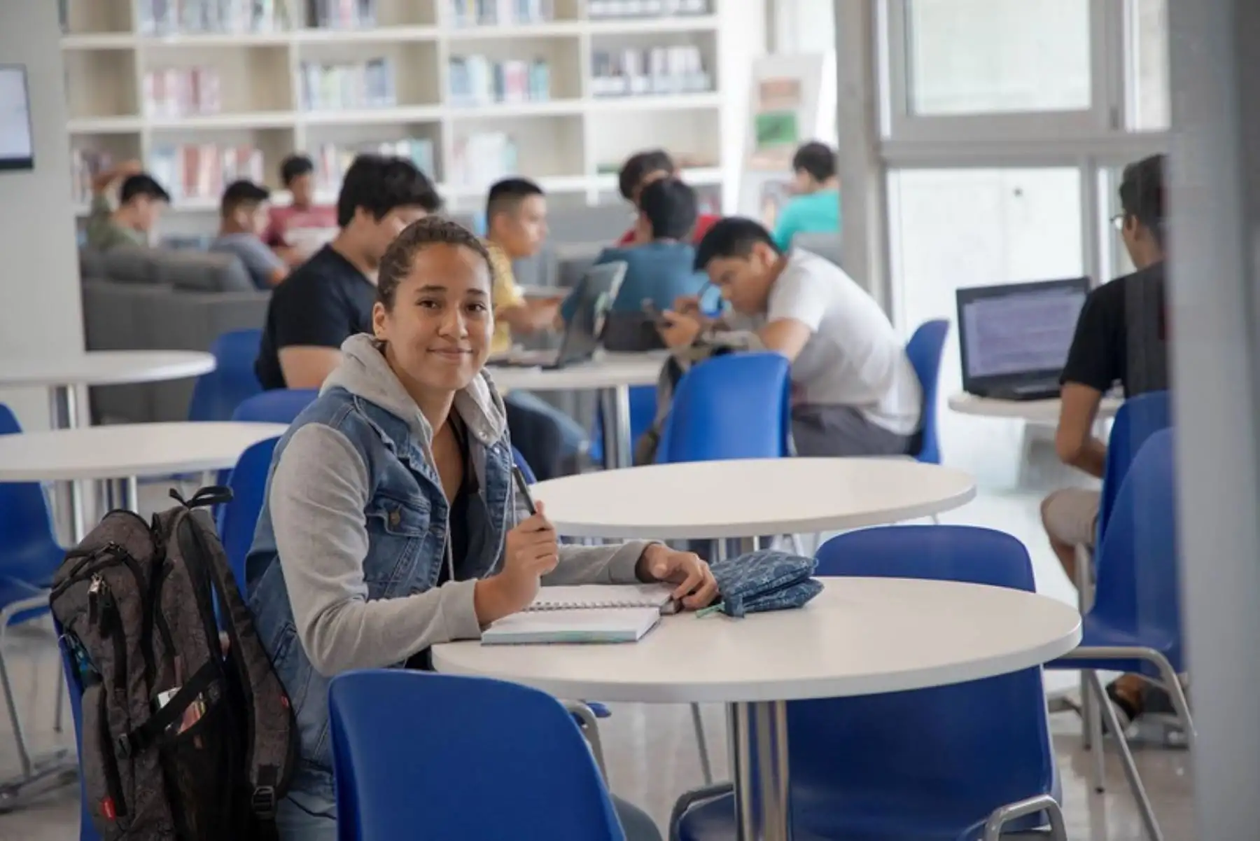 Pronabec lanza 10,000 becas para estudiantes afectados por la emergencia. Foto: ANDINA/Difusión.