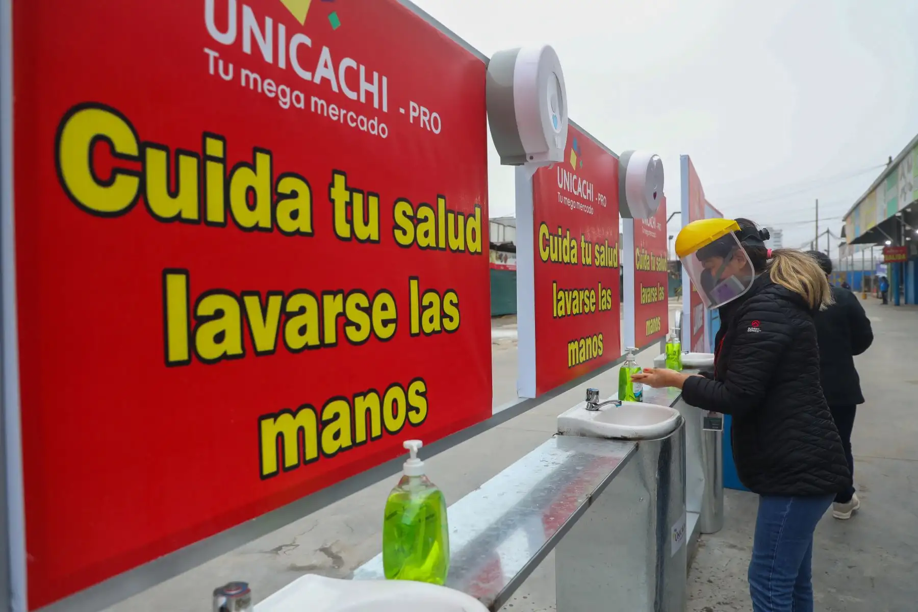 Luego de 18 días de permanecer cerrado, el mercado San Pedro de Unicachi, en Comas, reabrirá mañana sus puertas. Foto: ANDINA/Difusión