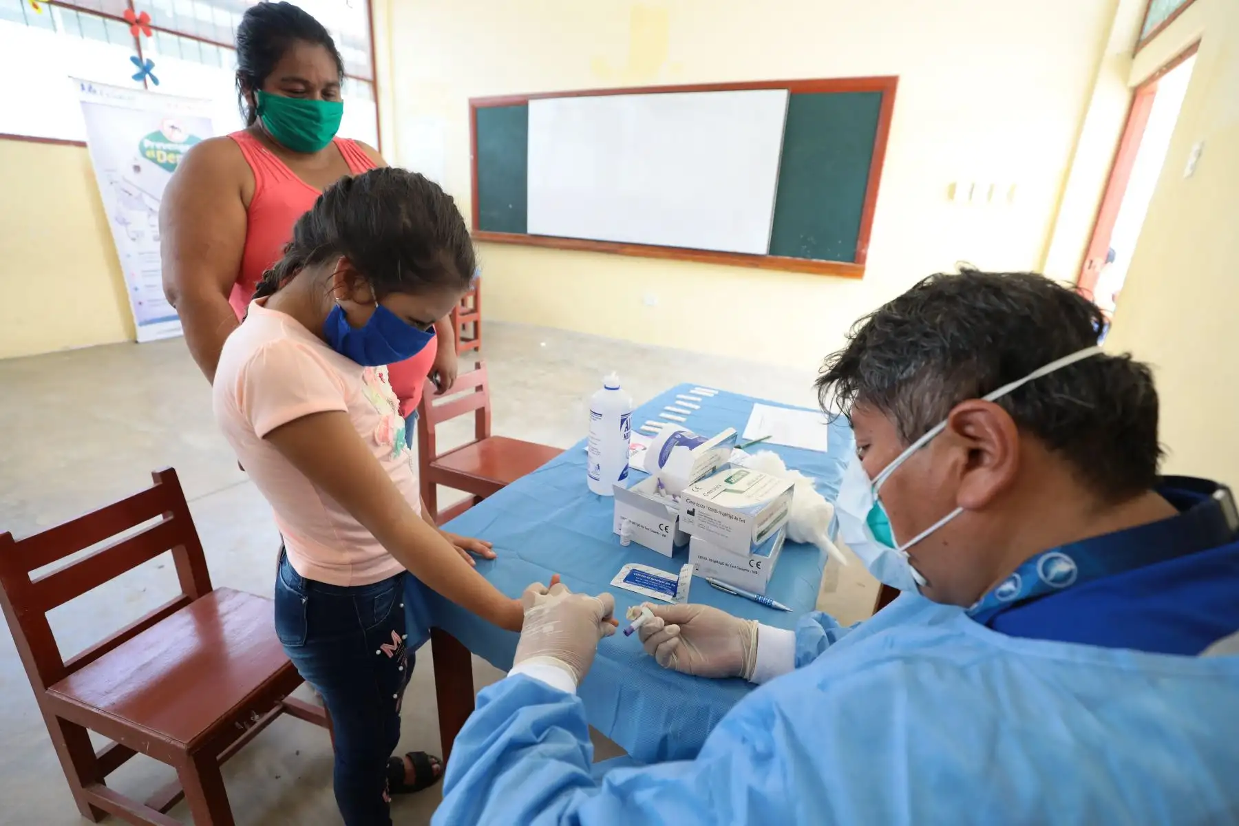 Campañas de acción cívica en las comunidades de Santa Rosa del Yavarí y Caballococha en la frontera tripartita de Perú, Brasil y Colombia.Foto ANDINA/EsSalud