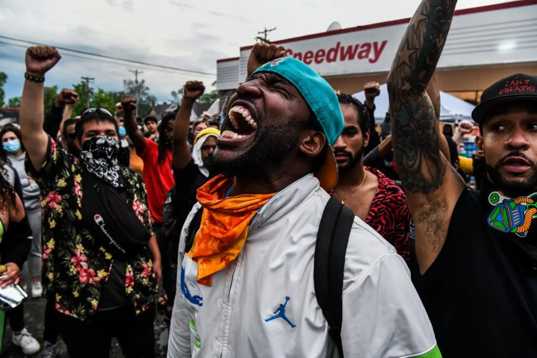 Continúan protestas por la muerte de George Floyd en Minneapolis, Minnesota. Foto: AFP