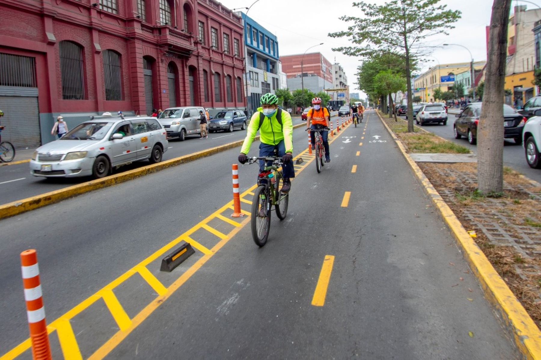 Municipalidad Metropolitana de Lima culminó implementación de 4.4 km de ciclovías temporales. Foto: ANDINA/difusión.