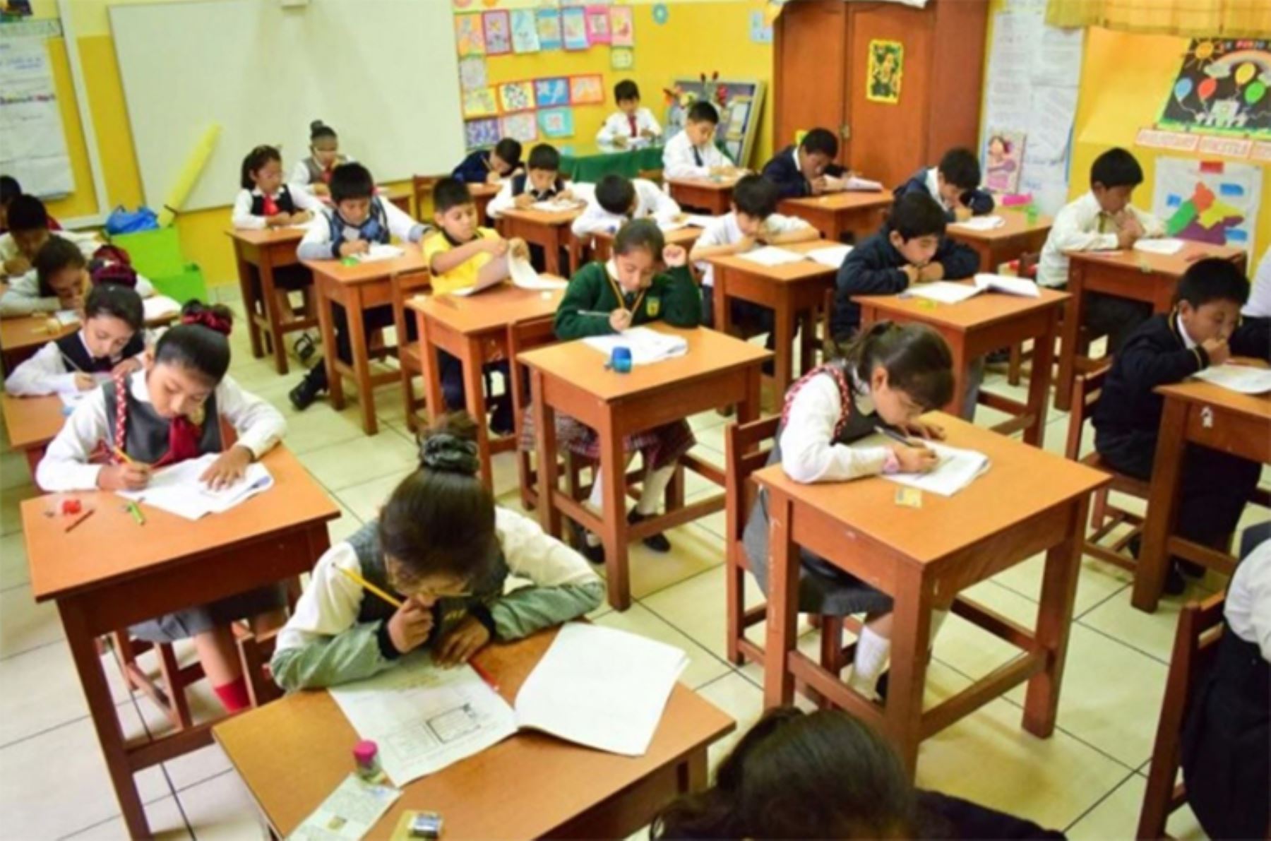 La región Tacna ocupó, por cuarto año consecutivo, el primer lugar en todo el país, en los resultados de la Evaluación Censal de Estudiantes (ECE) y en la Evaluación Muestral (EM), ejecutados por el Ministerio de Educación (Minedu).
