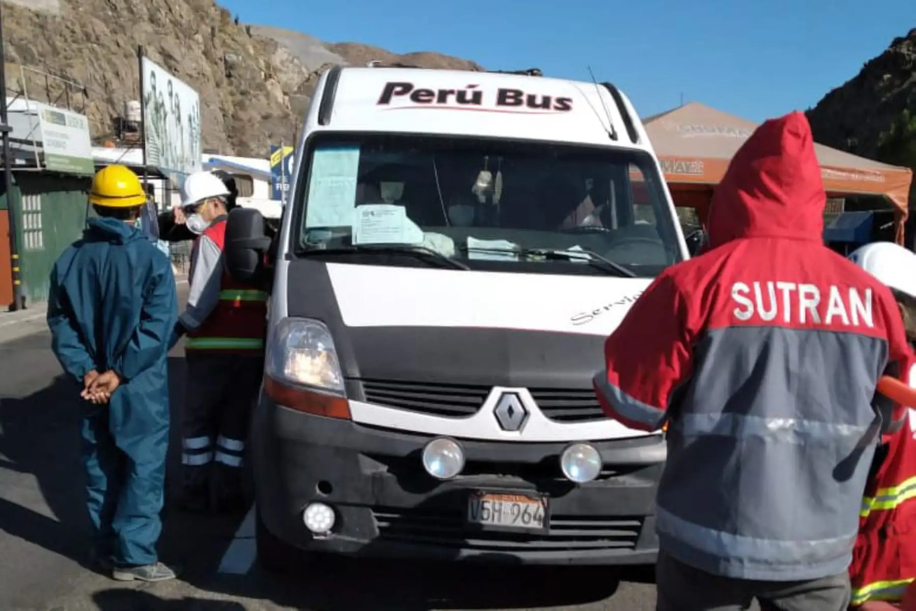 Durante la acción fiscalizadora en carreteras, la Sutran impuso 100 actas de infracciones a conductores y propietarios del vehículo. Foto: ANDINA/Difusión