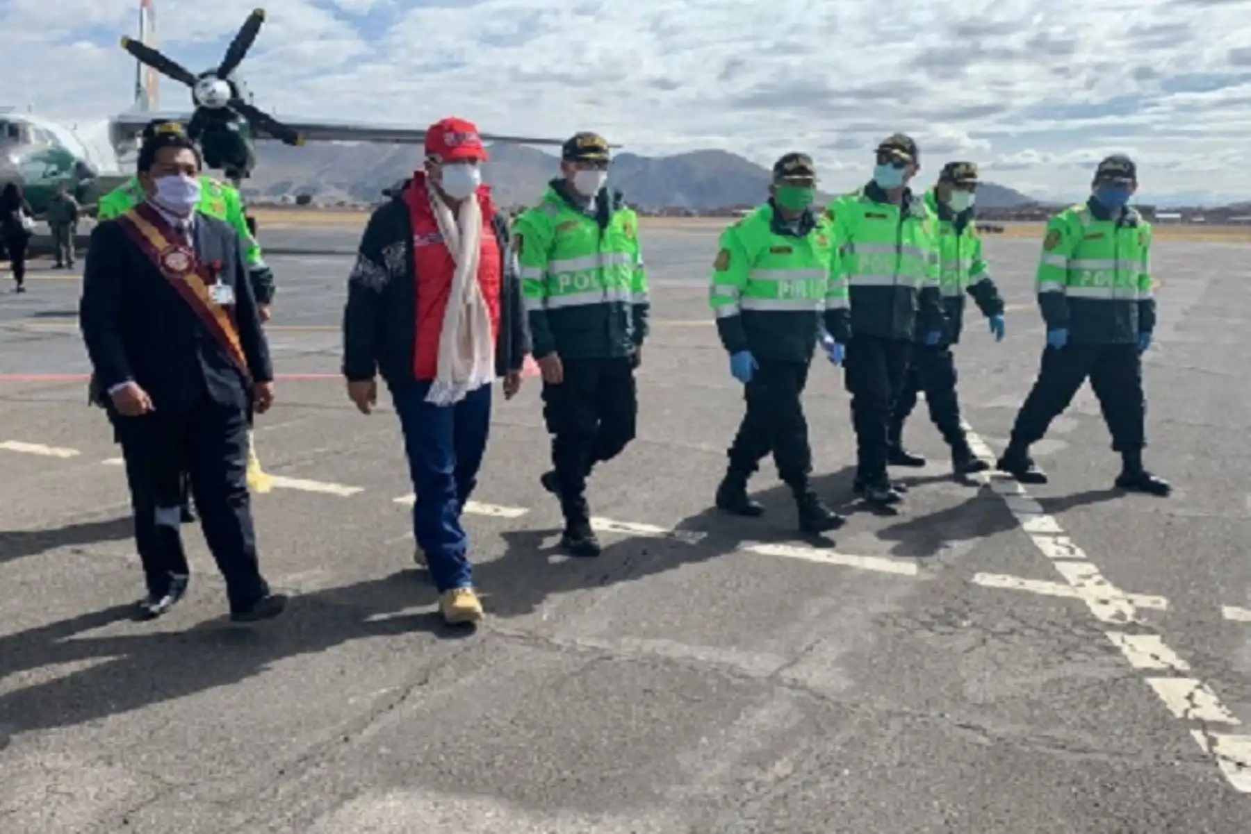 El titular del Mininter acudió a la  División Policial de Juliaca con el objetivo de reforzar las acciones de seguridad pública y orden interno en favor de la comunidad puneña.