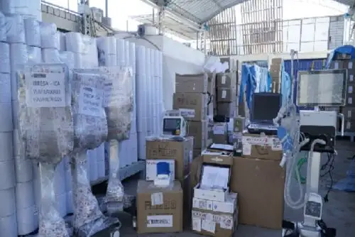 A la fecha, el Minsa ha distribuido a la región Ica un total de 578,257 Equipos de Protección Personal (EPP) y realizado alrededor de 30,000 pruebas de descarte, de las cuales 4,330 resultaron positivas al nuevo coronavirus.
