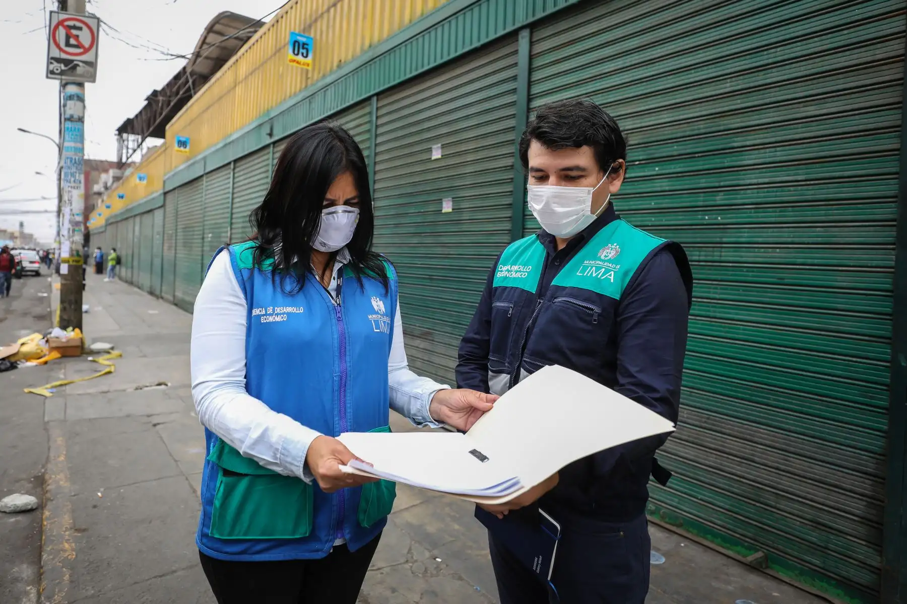 Municipalidad de Lima y el Ministerio de la Producción  inspeccionan galerías de Mercado Central, Mesa Redonda y Las Malvinas.
Foto: Municipalidad de Lima