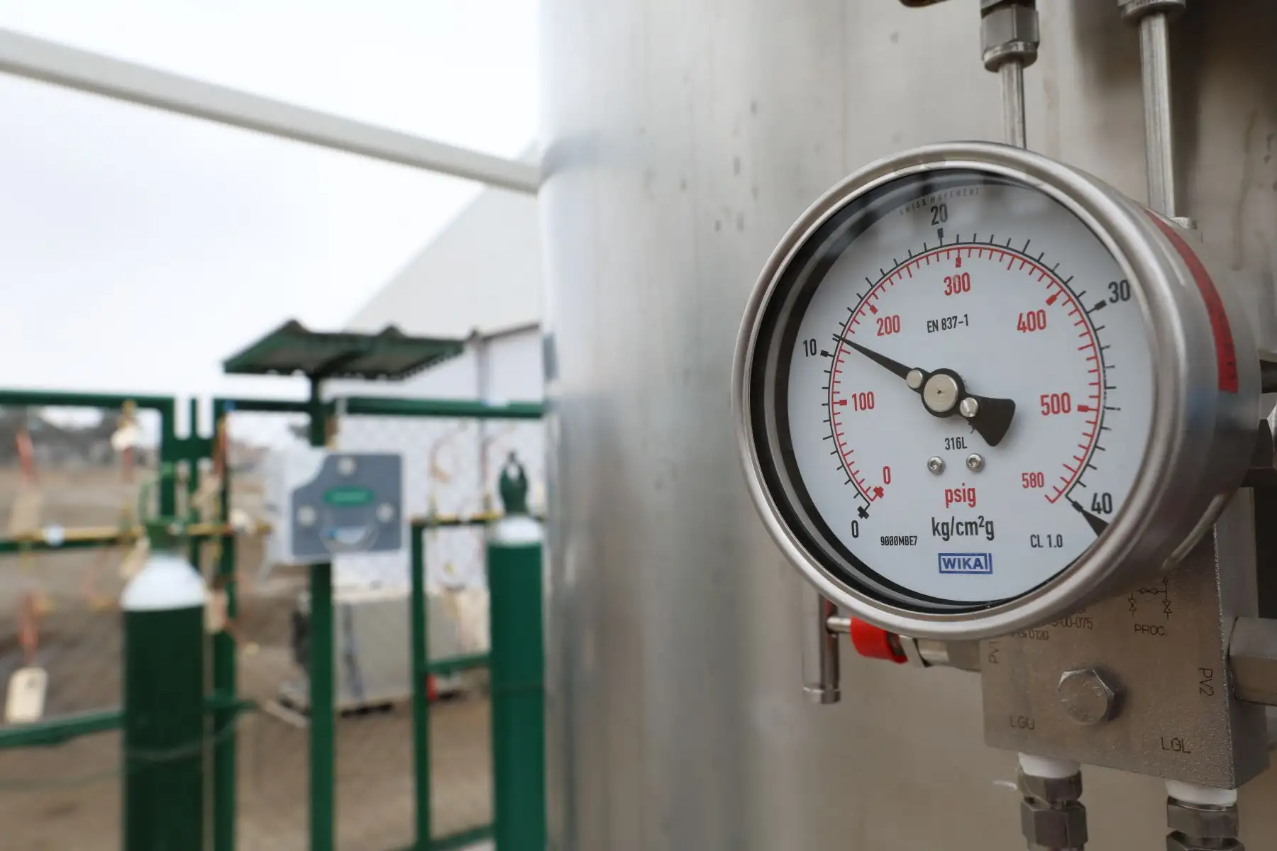 Planta y conexiones de oxigeno en el hospital blanco de villa panamericana.
Foto: Essalud