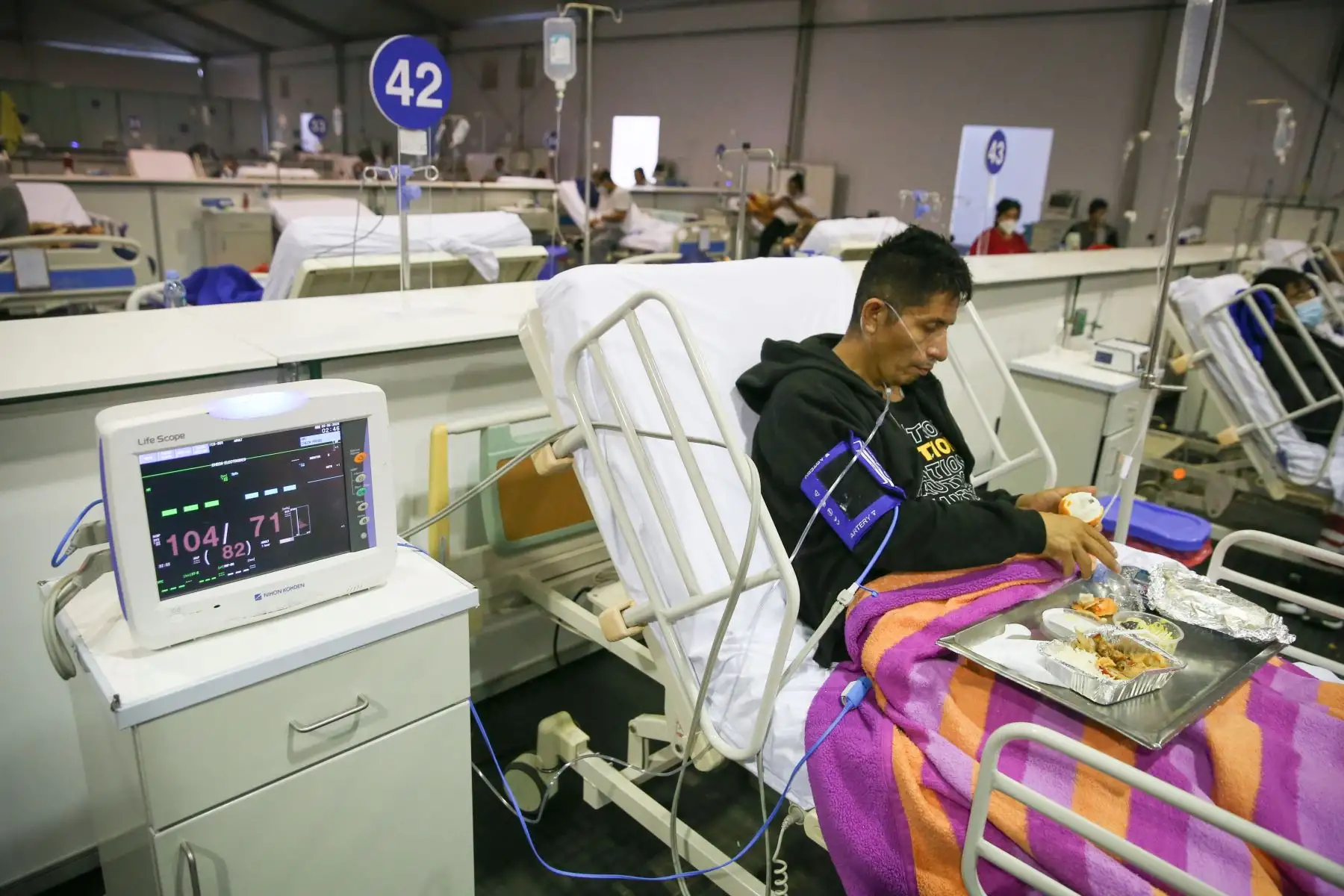 Los pacientes con covid-19 que han perdido más del 10% de su peso corporal producto de la infección tienen mayor riesgo de mortalidad debido a que su sistema inmunológico está debilitado por la enfermedad, señala experta. Foto: ANDINA/Jhonel Rodríguez Robles