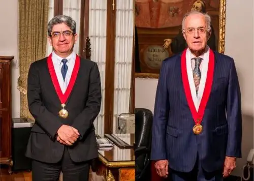 Magistrados del Tribunal Constitucional, Augusto Ferrero Costa y José Sardón.