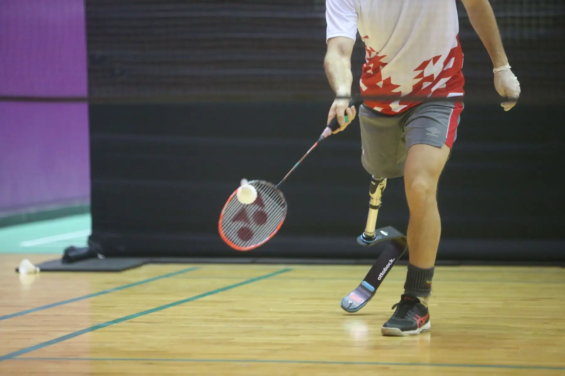 Cumpliendo las medidas de bioseguridad deportistas y Para deportistas de bádminton volvieron a los entrenamientos 86 días después de haberse dispuesto el aislamiento social por el gobierno central, como medida para contener el avance de la pandemia del covid-19. Foto: ANDINA/ Jhonel Rodríguez Robles