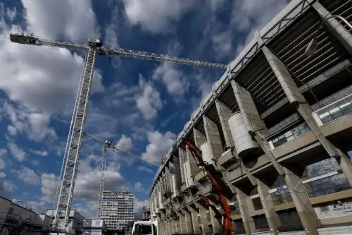 Real Madrid divulgó este jueves un vídeo de la transformación del estadio Santiago Bernabéu.