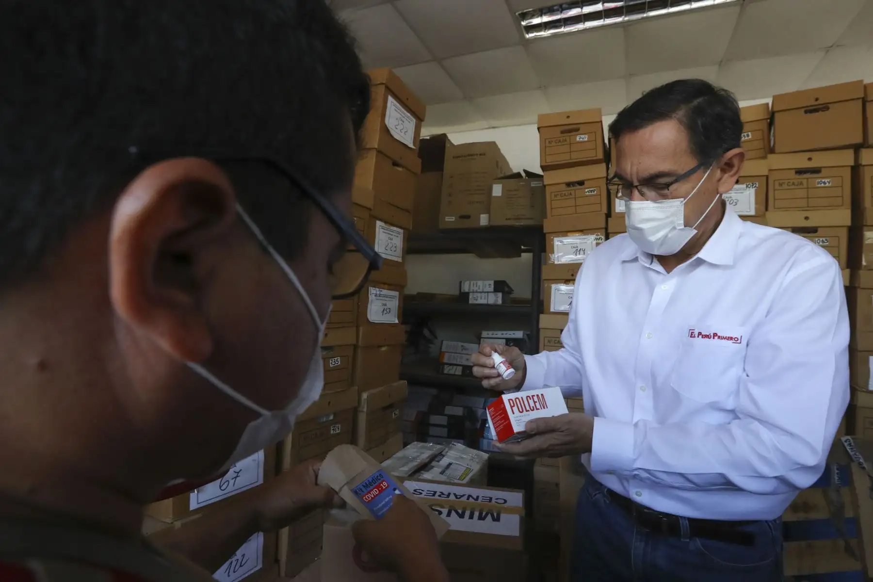 El presidente Martín Vizcarra supervisó los almacenes de la Dirección Regional de Salud de Piura, que ha recibido medicinas y material médico para la protección del personal de salud y atención de ciudadanos. Foto: ANDINA/Prensa Presidencia