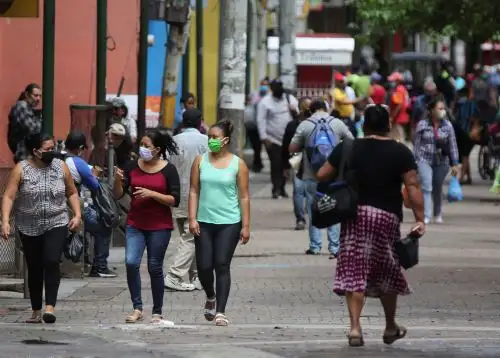 54.5 % de las víctimas murieron por arma de fuego y el 71 % de los crímenes ocurrieron en el área urbana. Foto: EFE