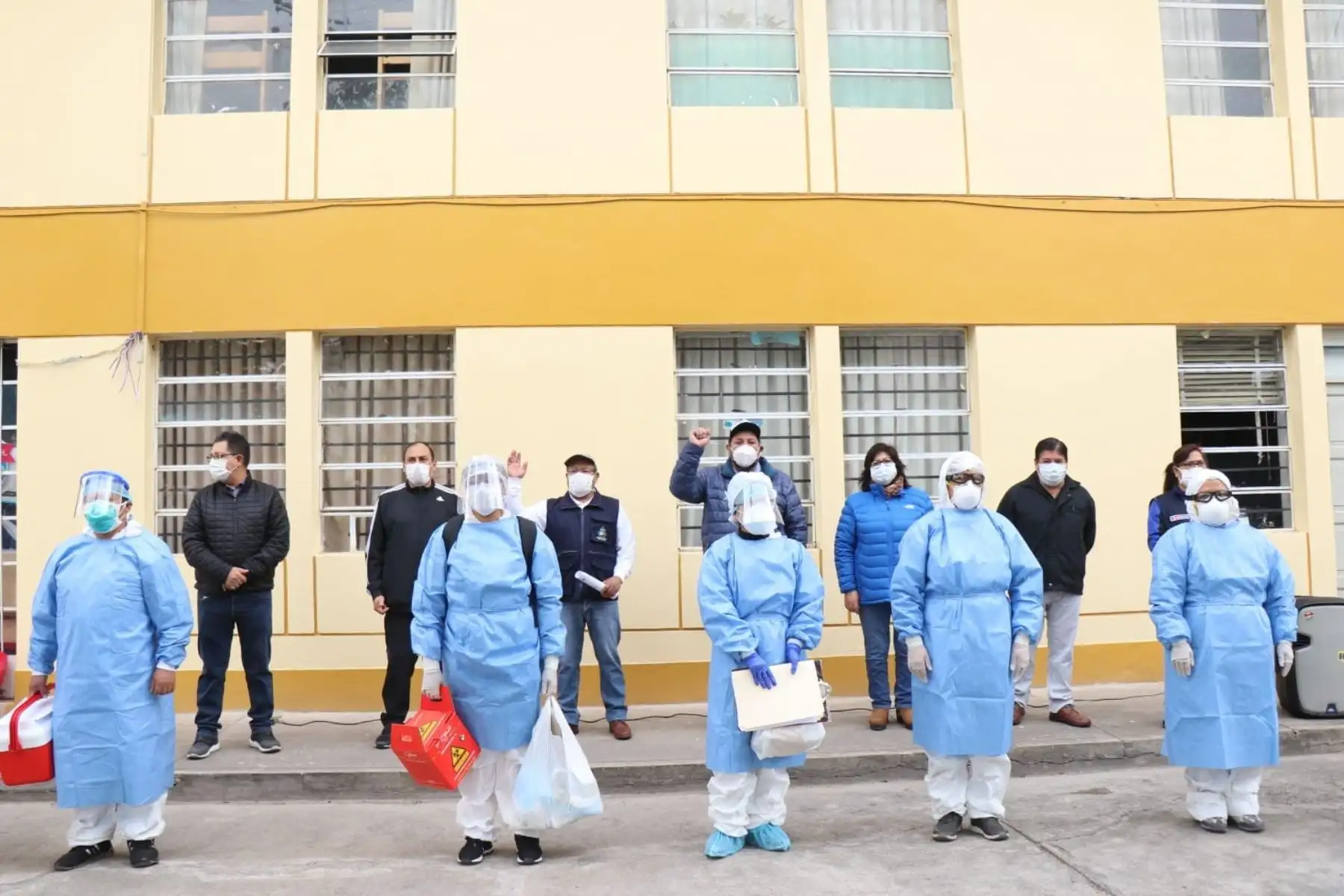 En seis regiones del país no se han reportado fallecidos por coronavirus (covid-19) entre el domingo 14 y el lunes 15 de junio, mientras que en otros cinco departamentos solo han reportado uno o dos decesos en el mismo periodo.ANDINA/Difusión