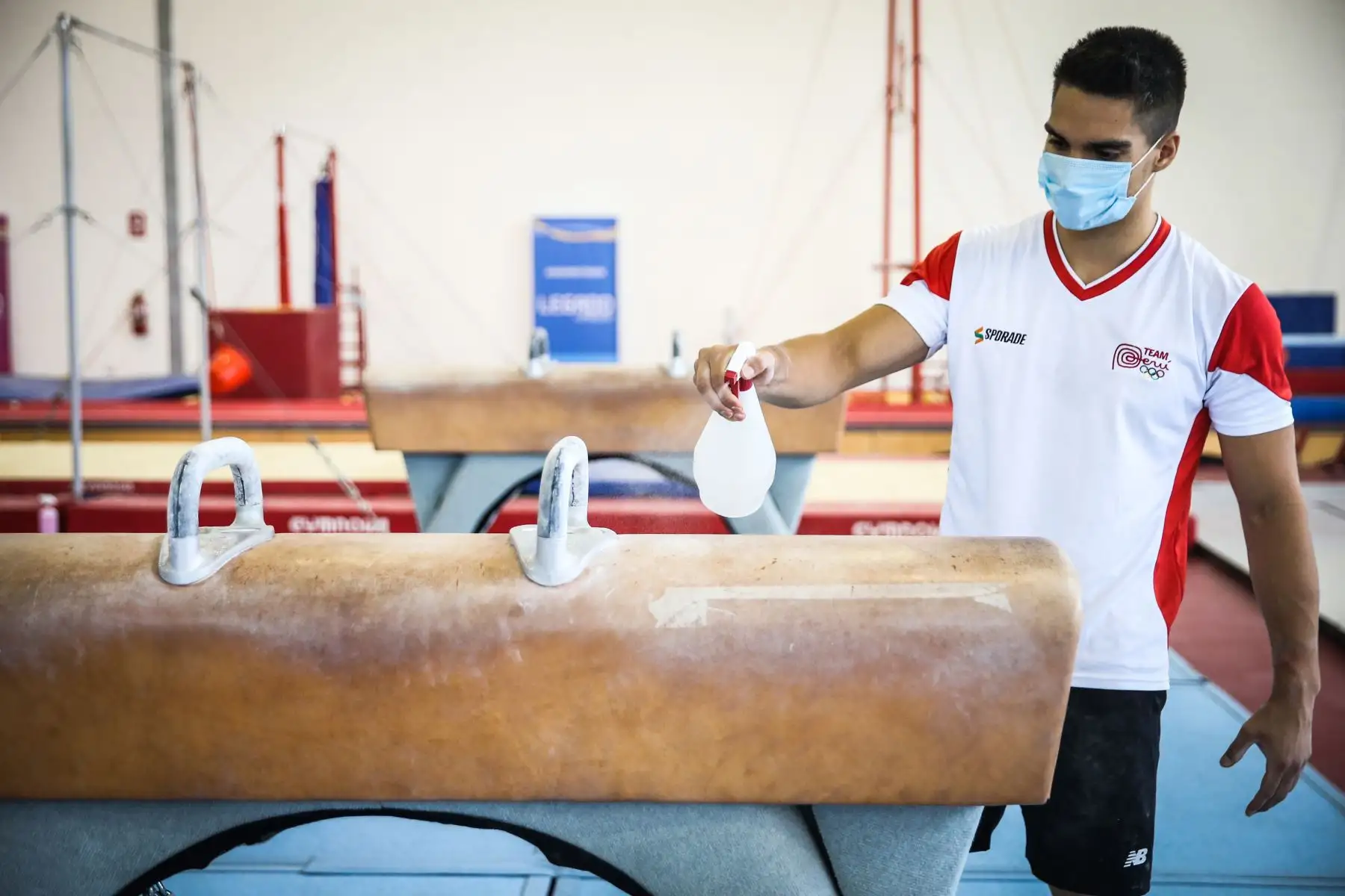 Después de 93 días de aislamiento social decretado por el Gobierno como medida preventiva para enfrentar la pandemia del covid-19, la selección peruana de Gimnasia,inicia los entrenamientos de preparación para el torneo internacional.
Foto: ANDINA/Jhonel Rodríguez Robles