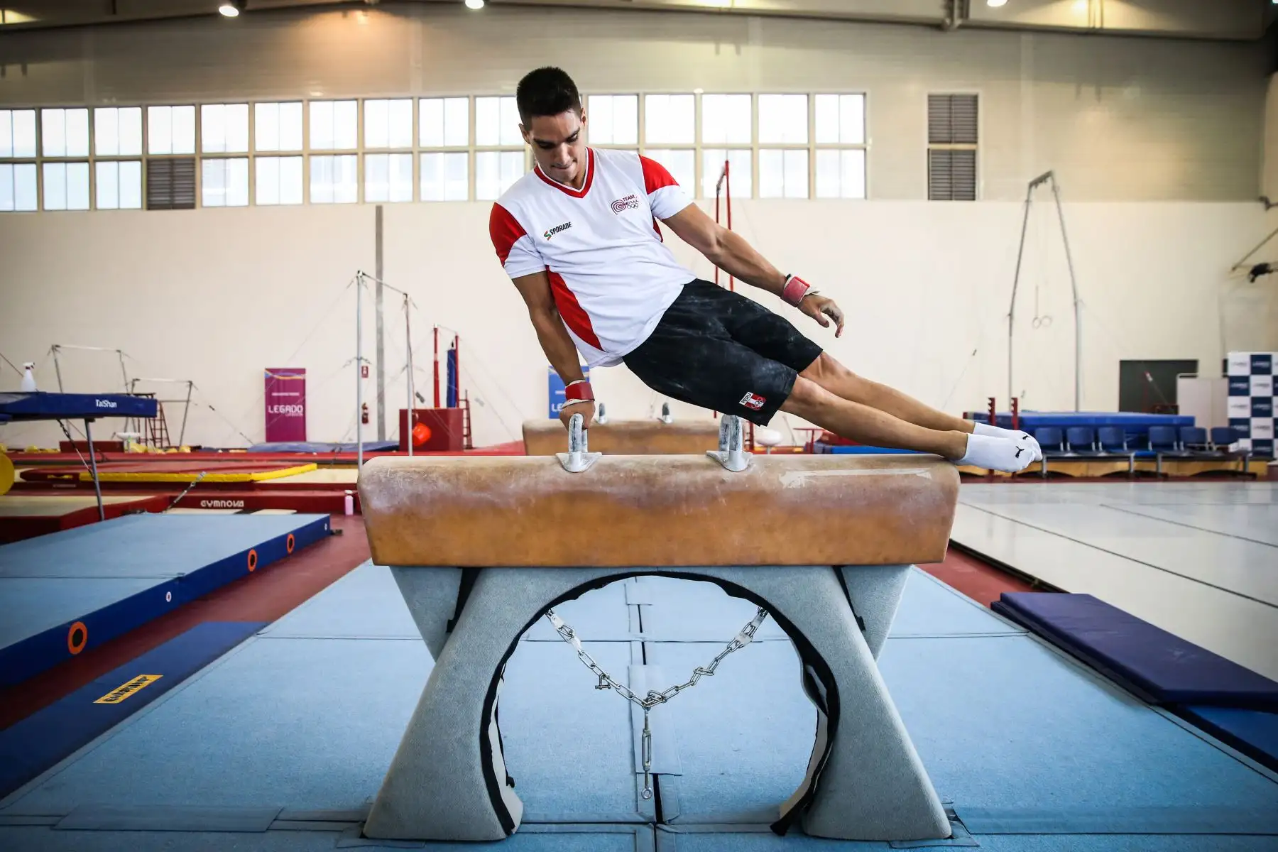 Después de 93 días de aislamiento social decretado por el Gobierno como medida preventiva para enfrentar la pandemia del covid-19, la selección peruana de Gimnasia,inicia los entrenamientos de preparación para el torneo internacional.
Foto: ANDINA/Jhonel Rodríguez Robles