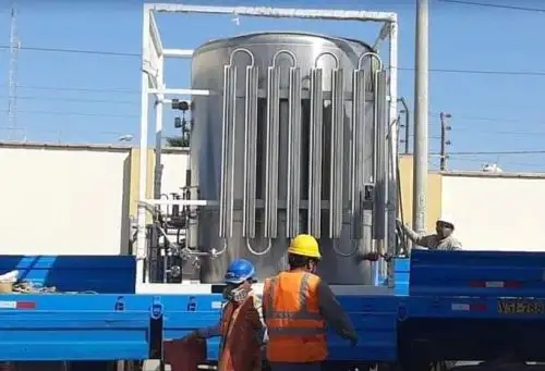 El Fondo social del puerto de Paracas dona una planta centralizada de oxígeno al hospital de Pisco, en Ica, destacó el Ministerio de Transportes y Comunicaciones. ANDINA/Difusión