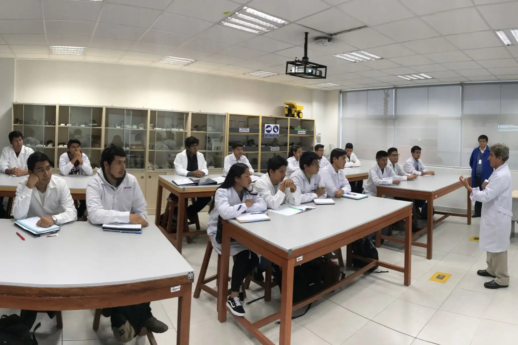 Todas las filiales de la Universidad UTP fueron supervisadas antes del inicio de la pandemia. Esa casa de estudios logró el licenciamiento en el año 2019.