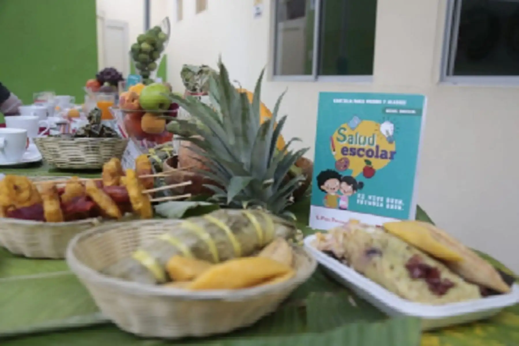 Los cereales andinos como la quinua, kiwicha, kañihua, entre otros concentran una importante cantidad de proteínas de tipo vegetal, excelente calidad de aminoácidos esenciales, alto contenido en carbohidratos de absorción lenta, fibra, vitaminas del complejo B y minerales.