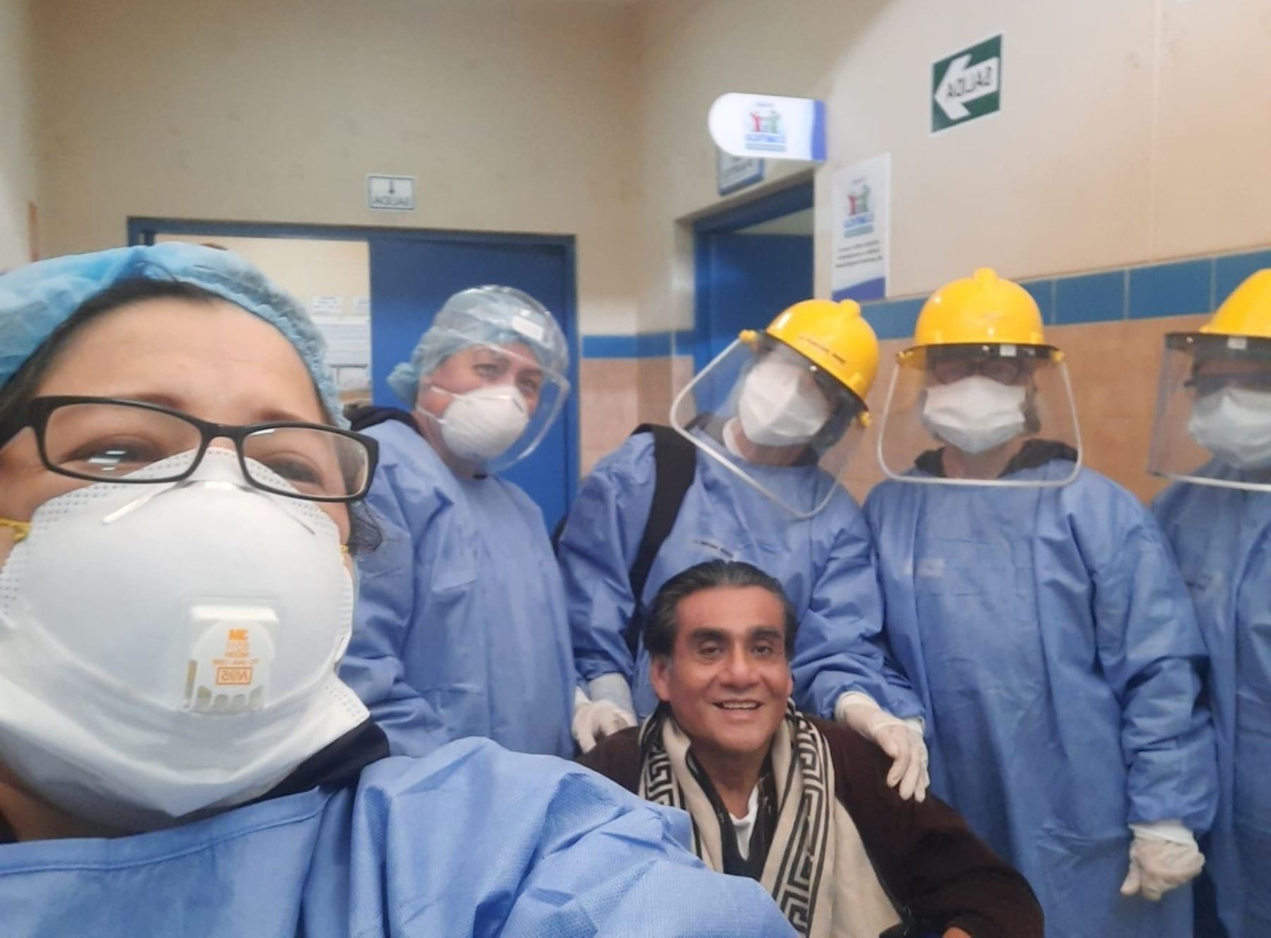 Un total de 1,012 pacientes vencieron a la pandemia del nuevo coronavirus en los hospitales de EsSalud en Lambayeque y recibieron el alta médica. Foto: ANDINA/difusión.