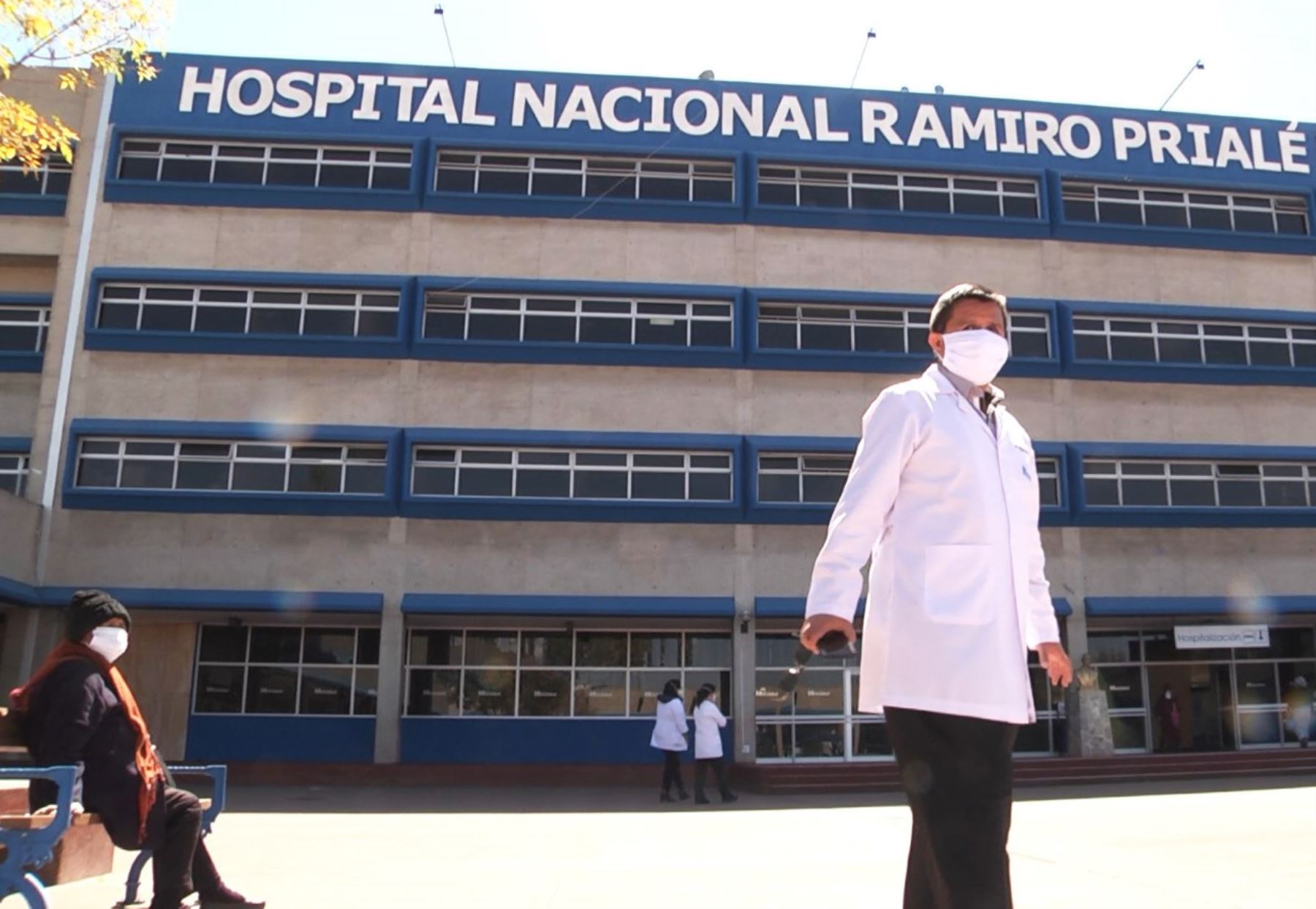 Un total de 45 pacientes vencen al coronavirus en el Hospital Ramiro Prialé de Junín y recibieron el alta médica.